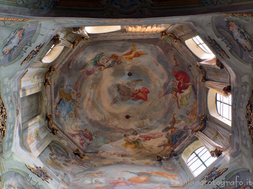 Orta San Giulio (Novara) - Cupola del tiburio della Chiesa di Santa Maria Assunta